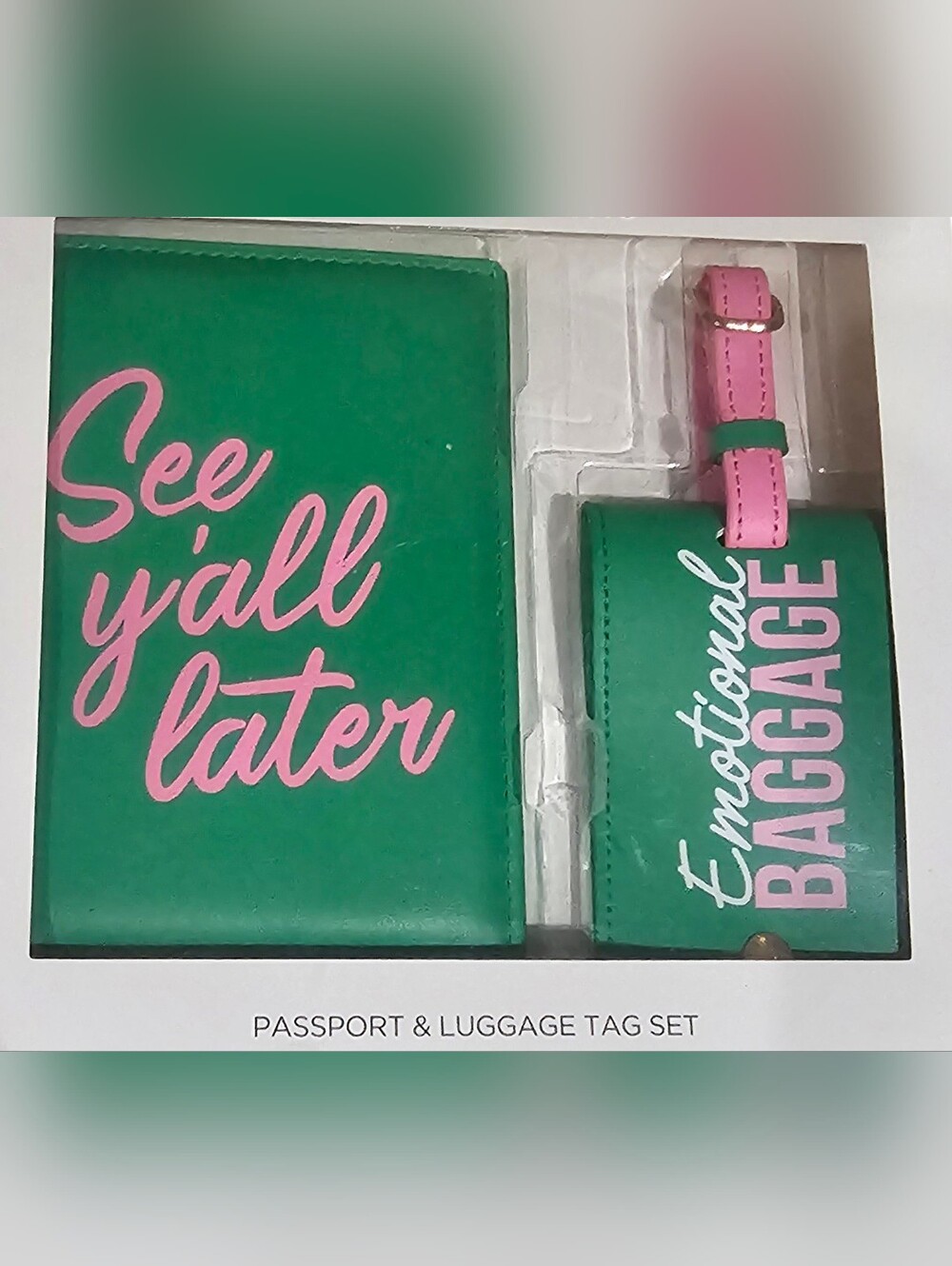 Green Passport & Luggage Tag Set with Pink Script